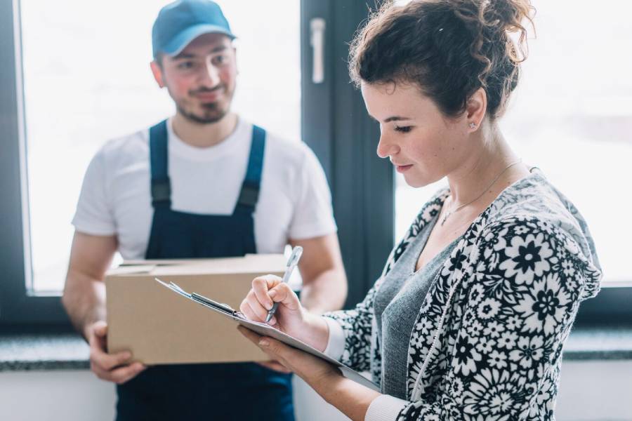 What is Door to door shipping?